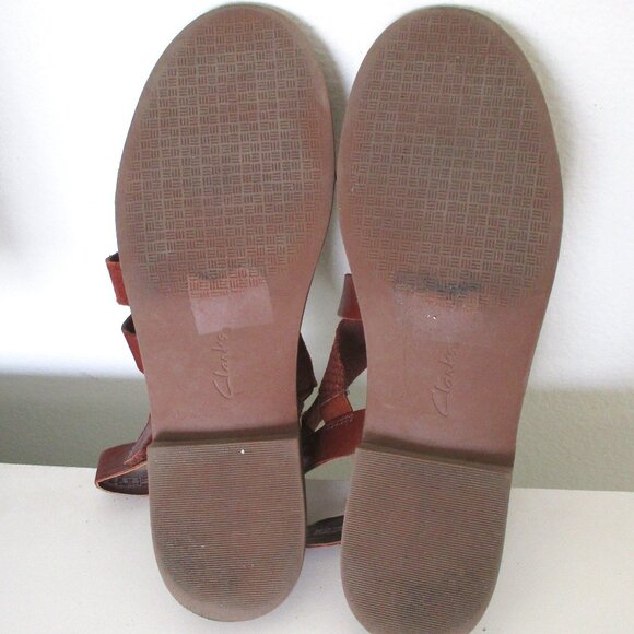 Clarks Collection Womens Tan Strappy Leather Velcro Adjustable Flat Sandal - 9M - Picture 7 of 7